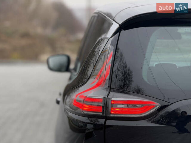 Чорний Рено Еспейс, об'ємом двигуна 1.6 л та пробігом 226 тис. км за 17299 $, фото 21 на Automoto.ua