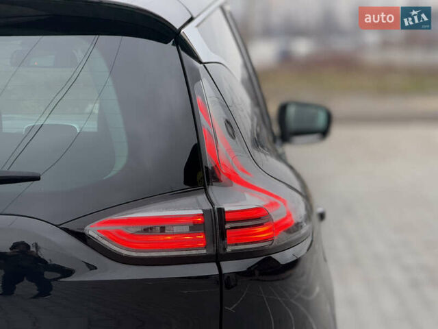 Чорний Рено Еспейс, об'ємом двигуна 1.6 л та пробігом 226 тис. км за 17299 $, фото 20 на Automoto.ua