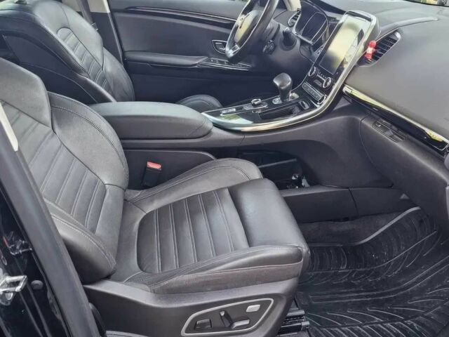 Черный Рено Эспейс, объемом двигателя 2 л и пробегом 47 тыс. км за 7000 $, фото 5 на Automoto.ua