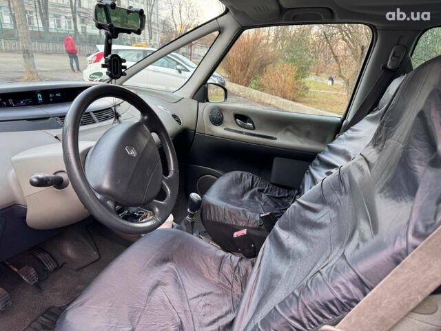 Черный Рено Эспейс, объемом двигателя 2 л и пробегом 245 тыс. км за 4480 $, фото 10 на Automoto.ua