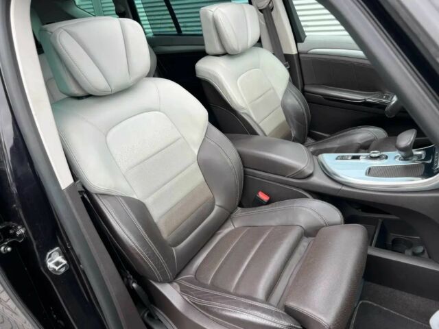 Черный Рено Эспейс, объемом двигателя 1.6 л и пробегом 57 тыс. км за 9500 $, фото 9 на Automoto.ua