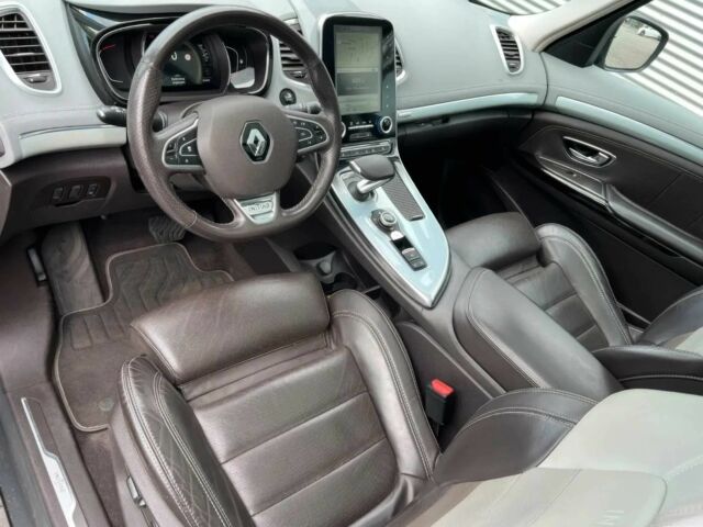 Черный Рено Эспейс, объемом двигателя 1.6 л и пробегом 57 тыс. км за 9500 $, фото 6 на Automoto.ua