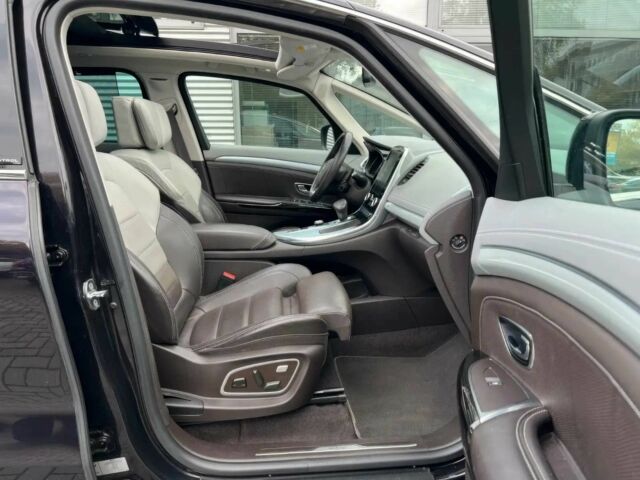 Черный Рено Эспейс, объемом двигателя 1.6 л и пробегом 57 тыс. км за 9500 $, фото 10 на Automoto.ua