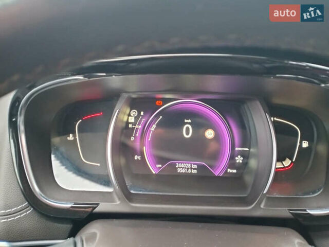 Фіолетовий Рено Еспейс, об'ємом двигуна 1.6 л та пробігом 244 тис. км за 14700 $, фото 14 на Automoto.ua