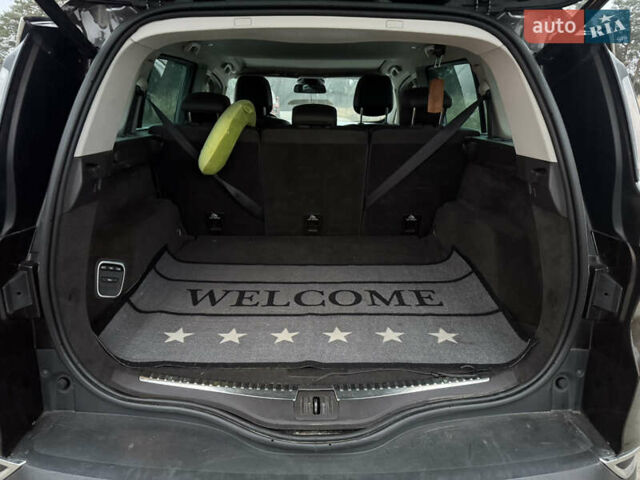 Коричневый Рено Эспейс, объемом двигателя 1.6 л и пробегом 226 тыс. км за 16500 $, фото 5 на Automoto.ua