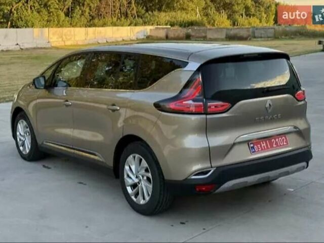 Коричневый Рено Эспейс, объемом двигателя 1.6 л и пробегом 211 тыс. км за 15799 $, фото 5 на Automoto.ua