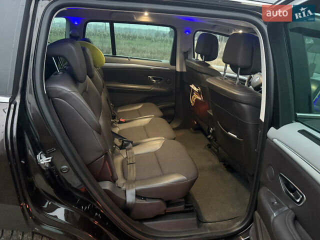 Коричневый Рено Эспейс, объемом двигателя 1.6 л и пробегом 226 тыс. км за 16500 $, фото 6 на Automoto.ua