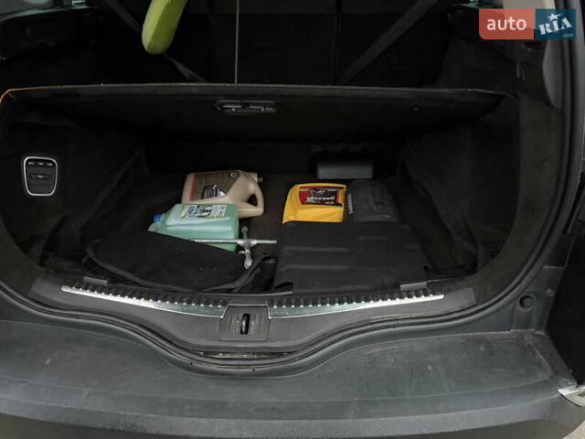 Коричневый Рено Эспейс, объемом двигателя 1.6 л и пробегом 226 тыс. км за 16500 $, фото 4 на Automoto.ua