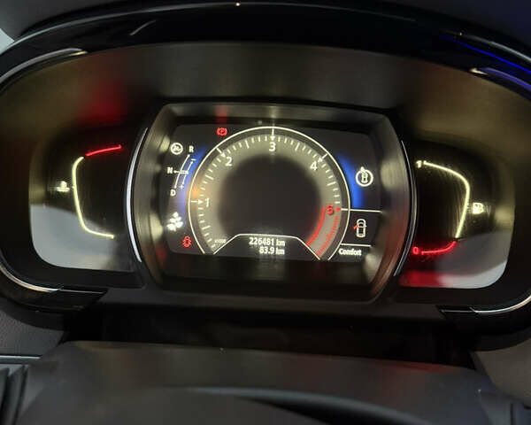 Коричневый Рено Эспейс, объемом двигателя 1.6 л и пробегом 226 тыс. км за 16500 $, фото 10 на Automoto.ua