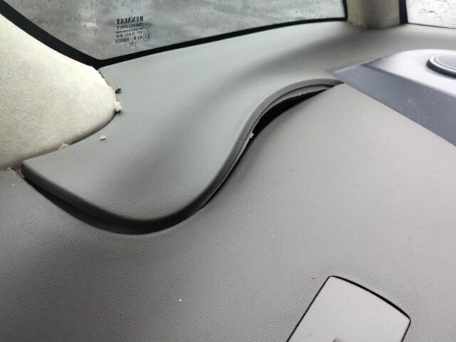 Красный Рено Эспейс, объемом двигателя 2 л и пробегом 350 тыс. км за 2381 $, фото 16 на Automoto.ua