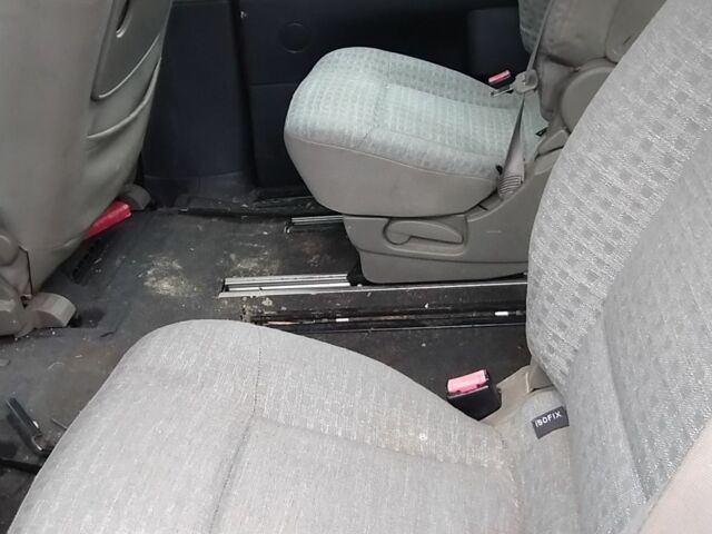 Красный Рено Эспейс, объемом двигателя 2 л и пробегом 350 тыс. км за 2381 $, фото 8 на Automoto.ua