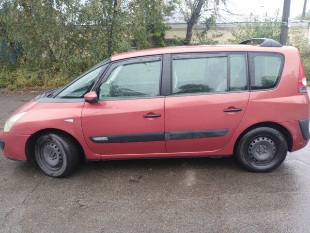 Красный Рено Эспейс, объемом двигателя 2 л и пробегом 350 тыс. км за 2381 $, фото 2 на Automoto.ua