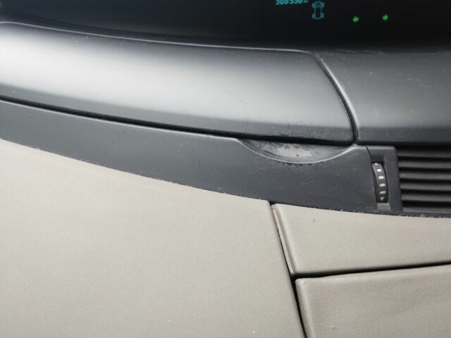 Красный Рено Эспейс, объемом двигателя 2 л и пробегом 350 тыс. км за 2381 $, фото 15 на Automoto.ua