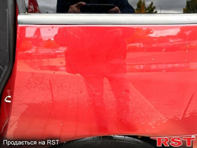 Рено Эспейс 2007 в Сумах на Automoto.ua Красный Рено Эспейс, объемом двигателя 2 л и пробегом 0 тыс. км за 5250 $, фото 3 на Automoto.ua