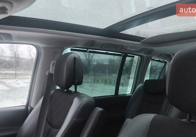 Червоний Рено Еспейс, об'ємом двигуна 2 л та пробігом 279 тис. км за 6350 $, фото 10 на Automoto.ua