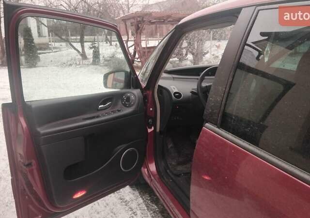 Червоний Рено Еспейс, об'ємом двигуна 2 л та пробігом 279 тис. км за 6350 $, фото 12 на Automoto.ua