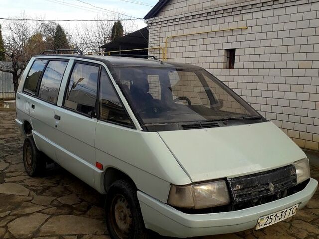 Рено Эспейс, объемом двигателя 2.1 л и пробегом 0 тыс. км за 800 $, фото 2 на Automoto.ua