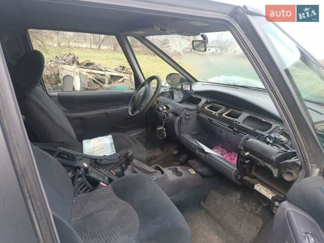 Рено Еспейс, об'ємом двигуна 0 л та пробігом 280 тис. км за 1900 $, фото 3 на Automoto.ua