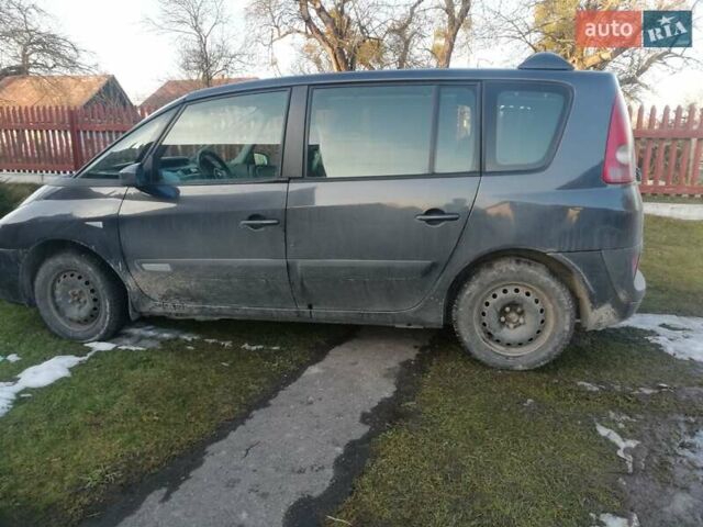Рено Эспейс, объемом двигателя 1.9 л и пробегом 312 тыс. км за 4500 $, фото 2 на Automoto.ua