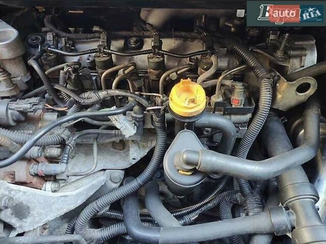 Рено Эспейс, объемом двигателя 1.9 л и пробегом 170 тыс. км за 6500 $, фото 60 на Automoto.ua
