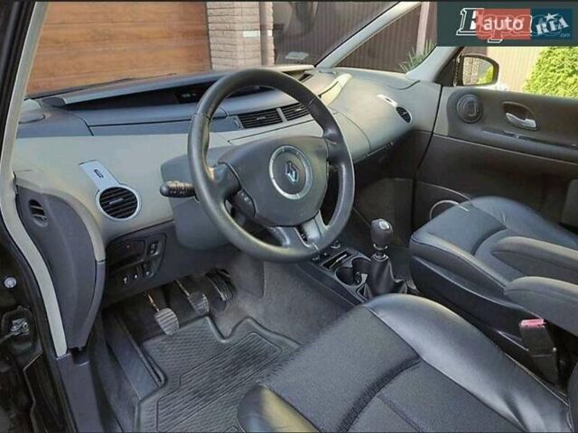 Рено Эспейс, объемом двигателя 1.9 л и пробегом 170 тыс. км за 6500 $, фото 16 на Automoto.ua