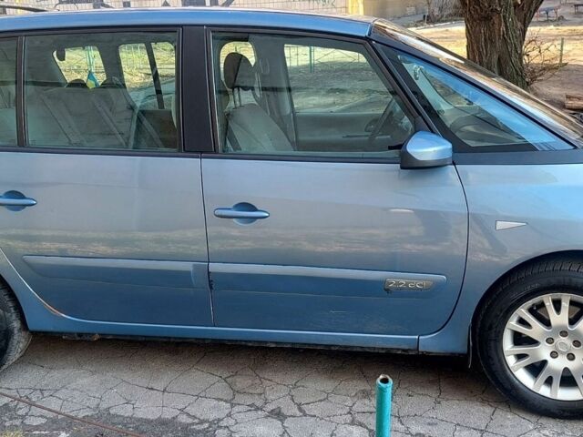 Рено Еспейс, об'ємом двигуна 2.2 л та пробігом 523 тис. км за 3900 $, фото 3 на Automoto.ua
