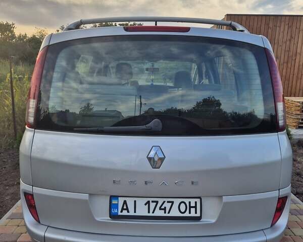 Рено Эспейс, объемом двигателя 2 л и пробегом 233 тыс. км за 5300 $, фото 3 на Automoto.ua