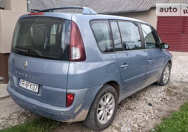 Рено Эспейс, объемом двигателя 2 л и пробегом 282 тыс. км за 3200 $, фото 2 на Automoto.ua