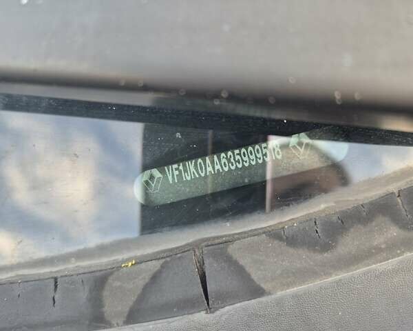 Рено Эспейс, объемом двигателя 2 л и пробегом 233 тыс. км за 5300 $, фото 7 на Automoto.ua
