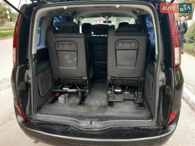 Рено Эспейс, объемом двигателя 2 л и пробегом 240 тыс. км за 6800 $, фото 1 на Automoto.ua