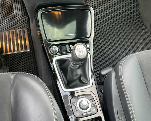 Рено Эспейс 2013 в Черновцах на Automoto.ua Рено Эспейс, объемом двигателя 2 л и пробегом 286 тыс. км за 11300 $, фото 19 на Automoto.ua