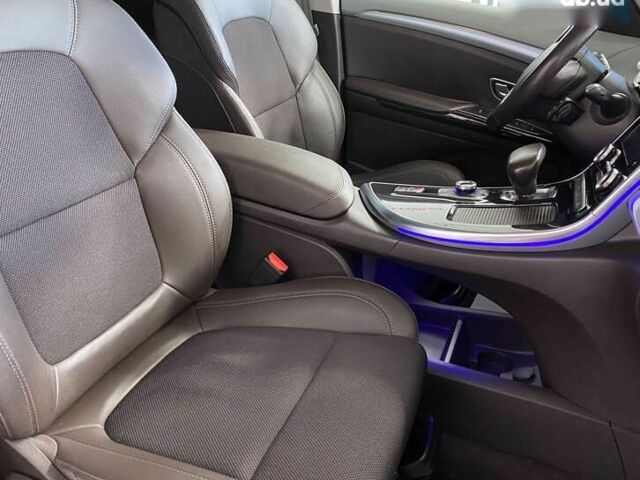 Рено Еспейс, об'ємом двигуна 1.6 л та пробігом 191 тис. км за 16950 $, фото 9 на Automoto.ua