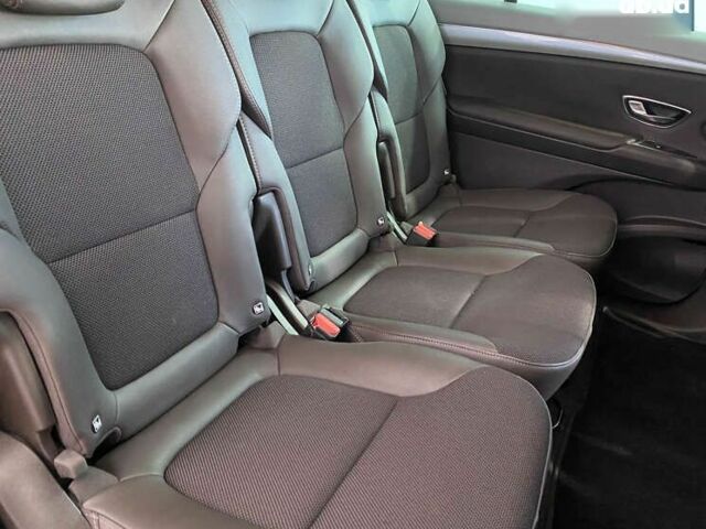 Рено Еспейс, об'ємом двигуна 1.6 л та пробігом 191 тис. км за 16950 $, фото 9 на Automoto.ua