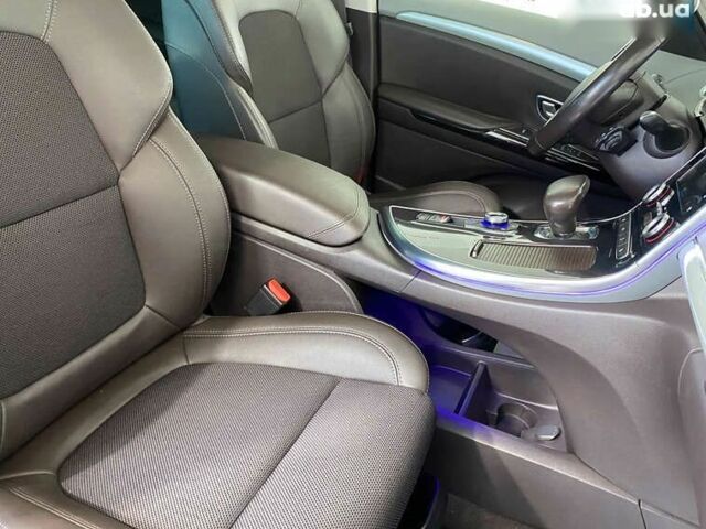 Рено Еспейс, об'ємом двигуна 1.6 л та пробігом 191 тис. км за 16950 $, фото 8 на Automoto.ua