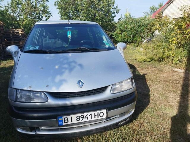 Серый Рено Эспейс, объемом двигателя 2 л и пробегом 300 тыс. км за 3000 $, фото 3 на Automoto.ua