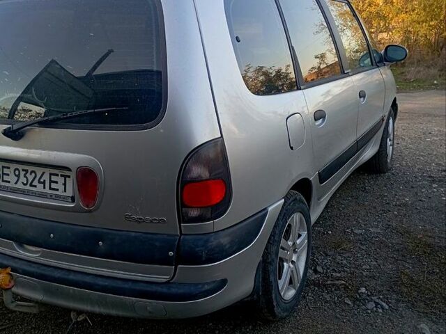 Сірий Рено Еспейс, об'ємом двигуна 2.2 л та пробігом 450 тис. км за 3000 $, фото 5 на Automoto.ua