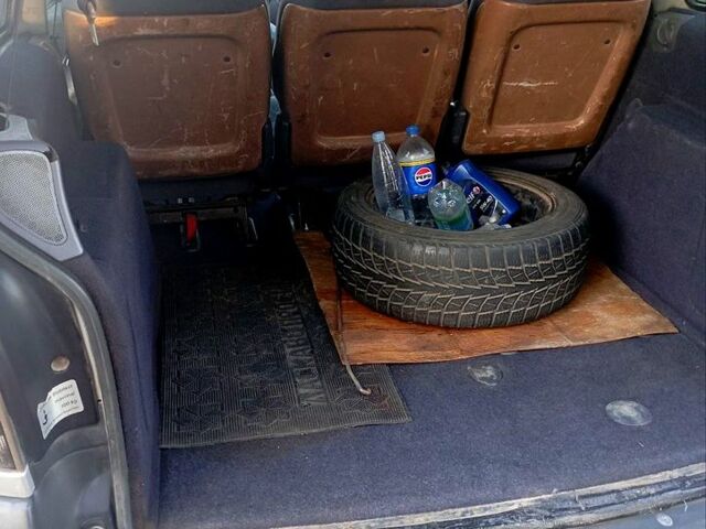 Сірий Рено Еспейс, об'ємом двигуна 2.2 л та пробігом 450 тис. км за 3000 $, фото 6 на Automoto.ua