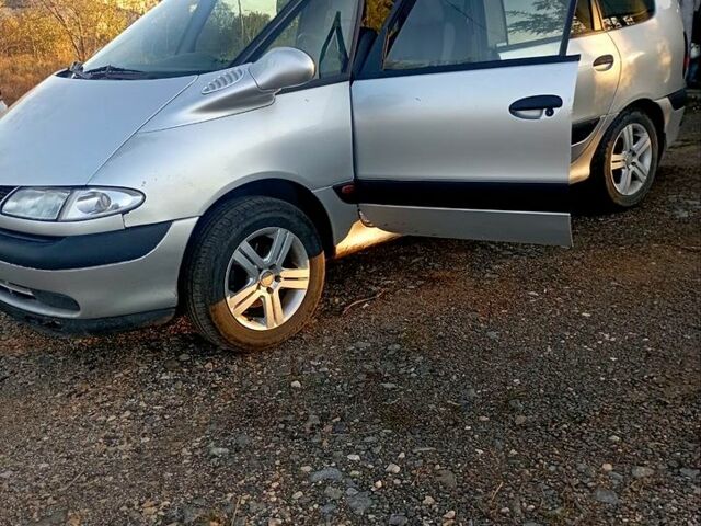 Сірий Рено Еспейс, об'ємом двигуна 2.2 л та пробігом 450 тис. км за 3000 $, фото 4 на Automoto.ua