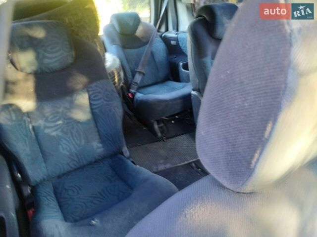 Сірий Рено Еспейс, об'ємом двигуна 2 л та пробігом 240 тис. км за 1900 $, фото 8 на Automoto.ua