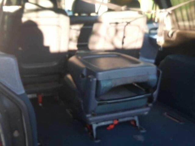 Серый Рено Эспейс, объемом двигателя 2.2 л и пробегом 380 тыс. км за 3800 $, фото 2 на Automoto.ua