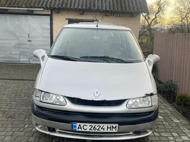 Серый Рено Эспейс, объемом двигателя 2 л и пробегом 380 тыс. км за 3408 $, фото 1 на Automoto.ua