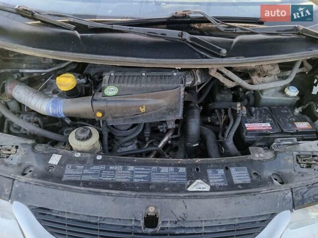 Сірий Рено Еспейс, об'ємом двигуна 2.2 л та пробігом 297 тис. км за 3700 $, фото 11 на Automoto.ua
