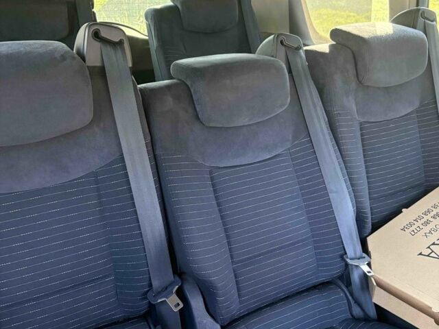 Сірий Рено Еспейс, об'ємом двигуна 2.2 л та пробігом 1 тис. км за 3400 $, фото 3 на Automoto.ua