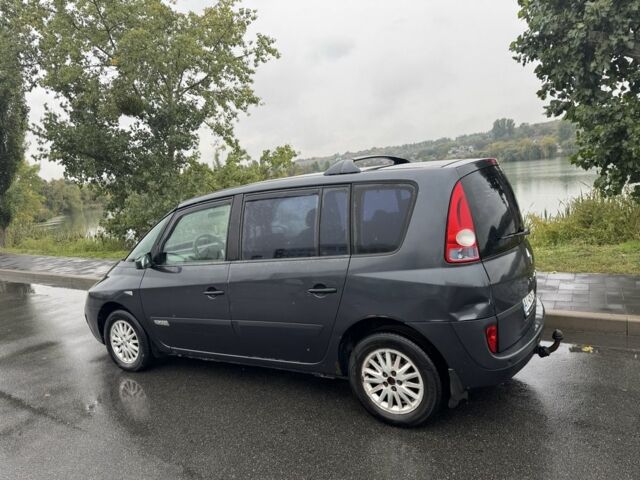 Сірий Рено Еспейс, об'ємом двигуна 0 л та пробігом 320 тис. км за 3800 $, фото 3 на Automoto.ua