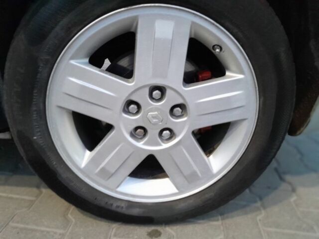 Серый Рено Эспейс, объемом двигателя 2.2 л и пробегом 310 тыс. км за 3800 $, фото 5 на Automoto.ua