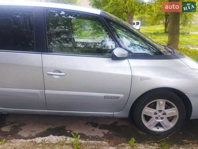 Сірий Рено Еспейс, об'ємом двигуна 2.19 л та пробігом 290 тис. км за 4000 $, фото 2 на Automoto.ua