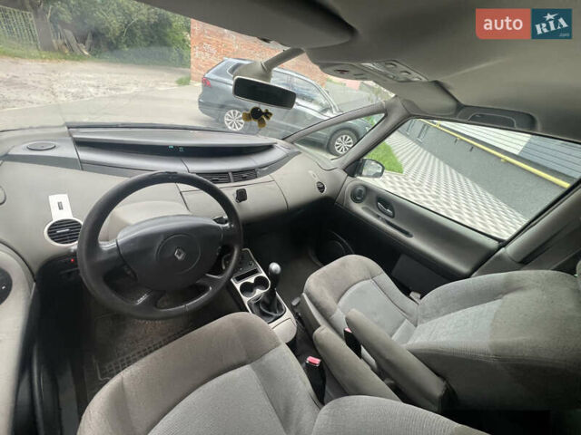 Серый Рено Эспейс, объемом двигателя 2.2 л и пробегом 248 тыс. км за 2400 $, фото 8 на Automoto.ua