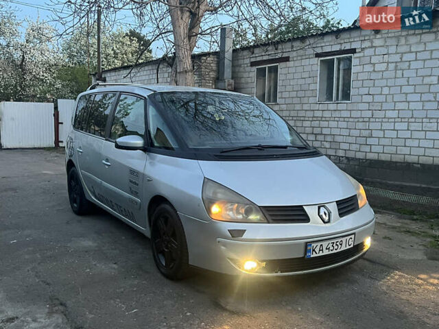 Серый Рено Эспейс, объемом двигателя 2.2 л и пробегом 248 тыс. км за 2400 $, фото 9 на Automoto.ua