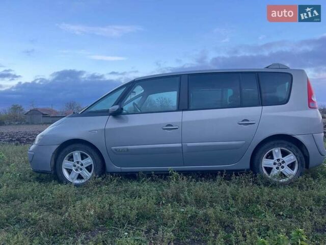 Серый Рено Эспейс, объемом двигателя 2.2 л и пробегом 212 тыс. км за 3800 $, фото 10 на Automoto.ua