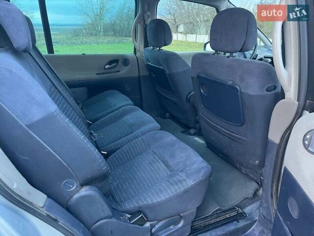 Серый Рено Эспейс, объемом двигателя 2.2 л и пробегом 212 тыс. км за 3800 $, фото 21 на Automoto.ua